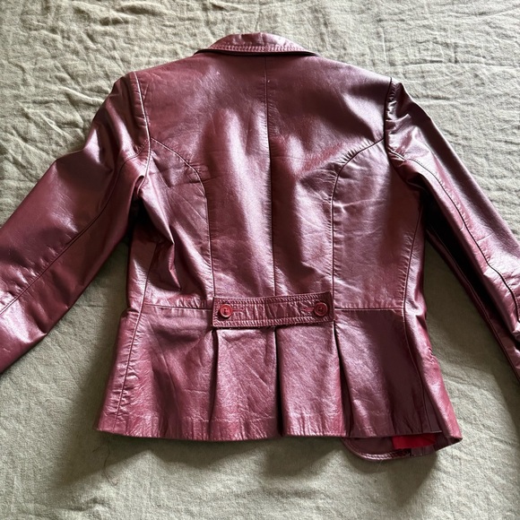Winlit vintage Women's Burgundy Leather Jacket size 7 fits like Small - Picture 7 of 11